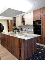 MAD DESIGNGROUP. - Alexandre ASSIGA & Ilona KARIAN